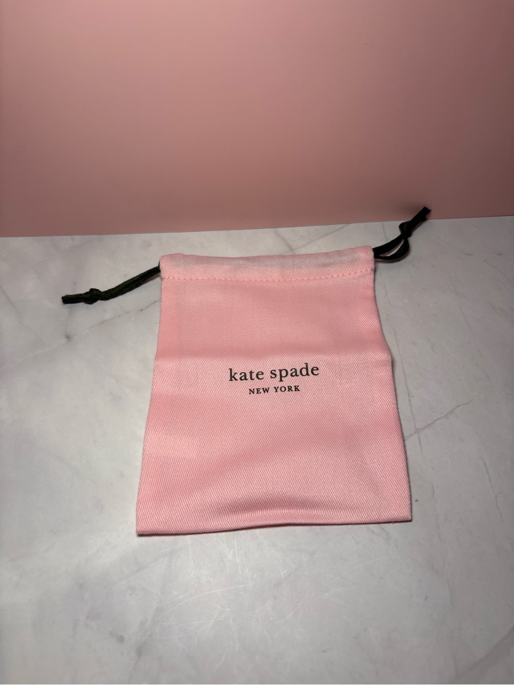 💗 Kate Spade Small Dust Bag Pouch